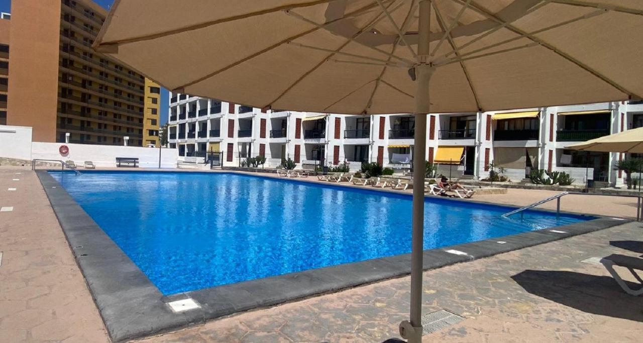 Enjoy The Sea And Pool In Playa De Las Americas Playa de las Americas (Tenerife) Exterior photo