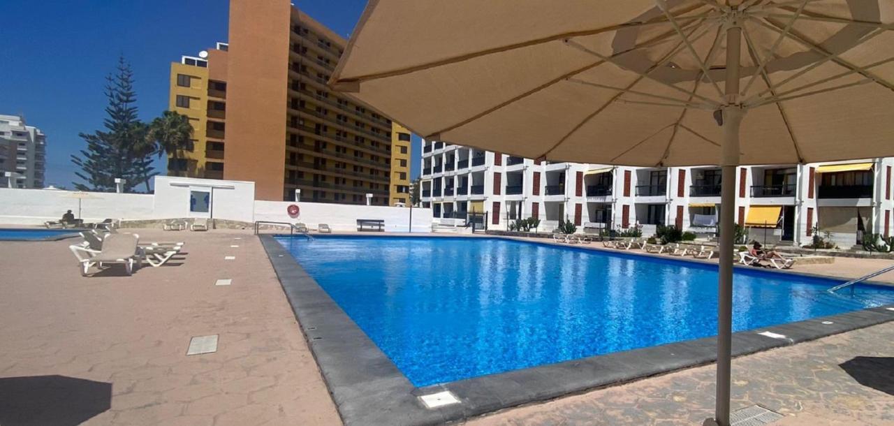 Enjoy The Sea And Pool In Playa De Las Americas Playa de las Americas (Tenerife) Exterior photo